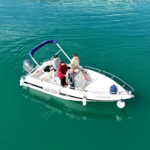 imbarcazione scuola nautica salerno